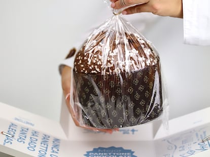 'Panettone' de chocolate de L'Atelier, Barcelona. Imagen proporcionada por el establecimiento.