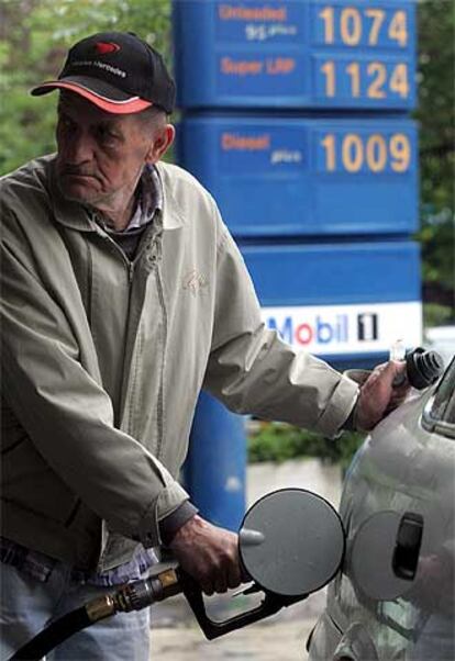 El precio de la gasolina marca máximos en muchos países de la UE.