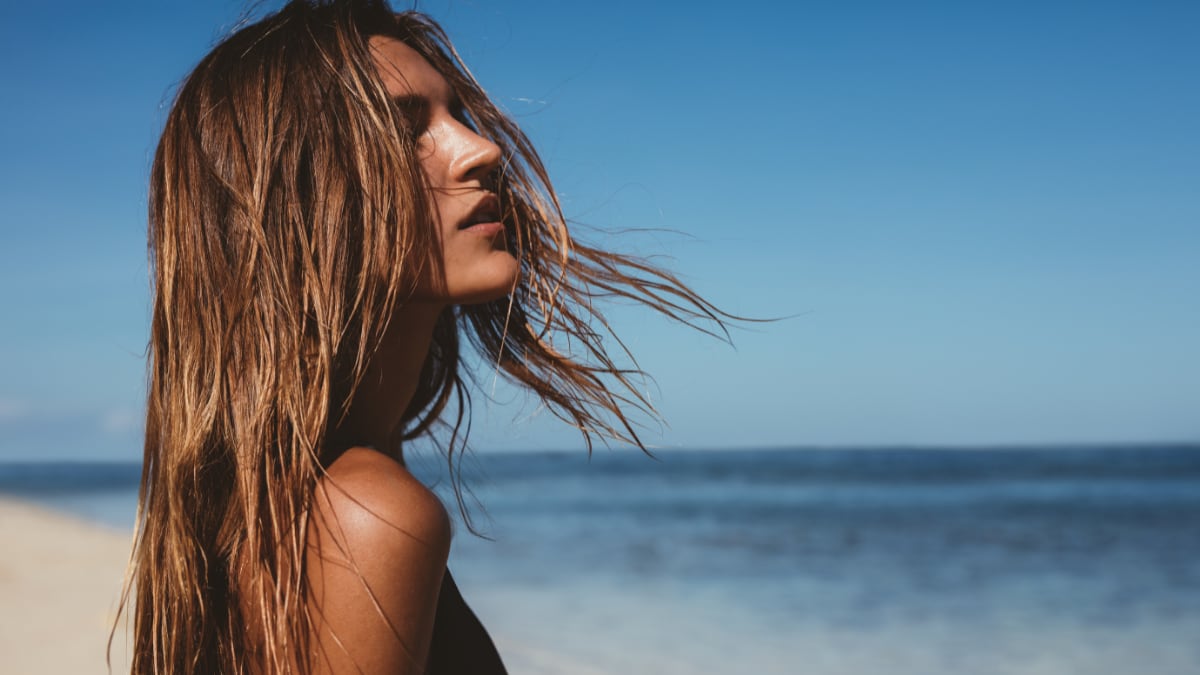 Five products to care for your hair in summer. 