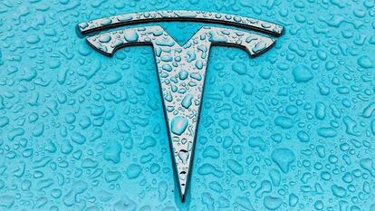 Logo de Tesla