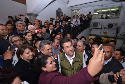 H&eacute;ctor Yunes, en un acto de campa&ntilde;a.