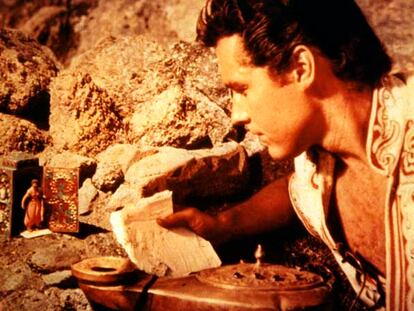 Kerwin Mathews, en una escena de <i>Simbad y la Princesa.</i>