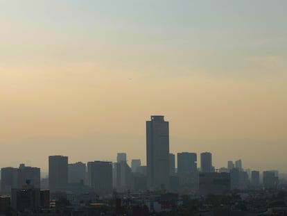 El cielo contaminado de Ciudad de México, el pasado 23 de febrero.