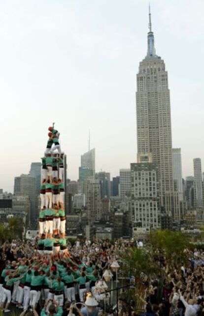 Los Castellers de Vilafranca, el jueves durante una actuación en pleno Manhattan.