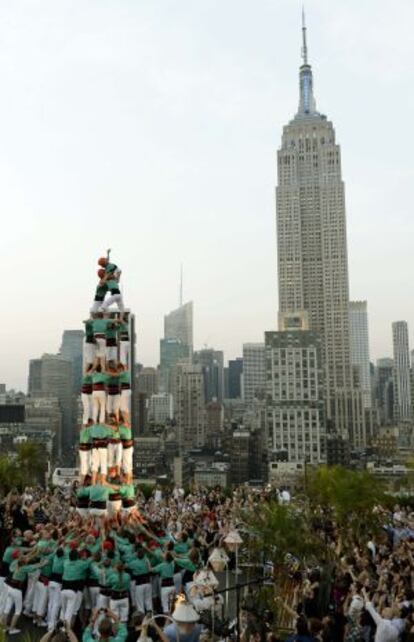 Los Castellers de Vilafranca, el jueves durante una actuaci&oacute;n en pleno Manhattan.