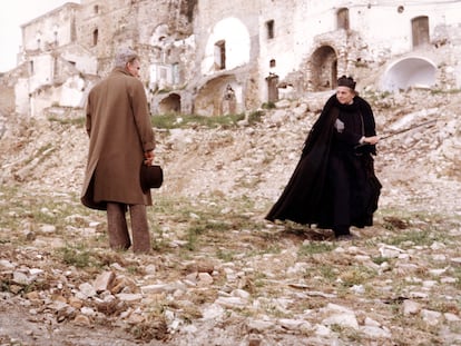 Un fotograma de la película de 1979 'Cristo se paró en Éboli', de Francesco Rosi.