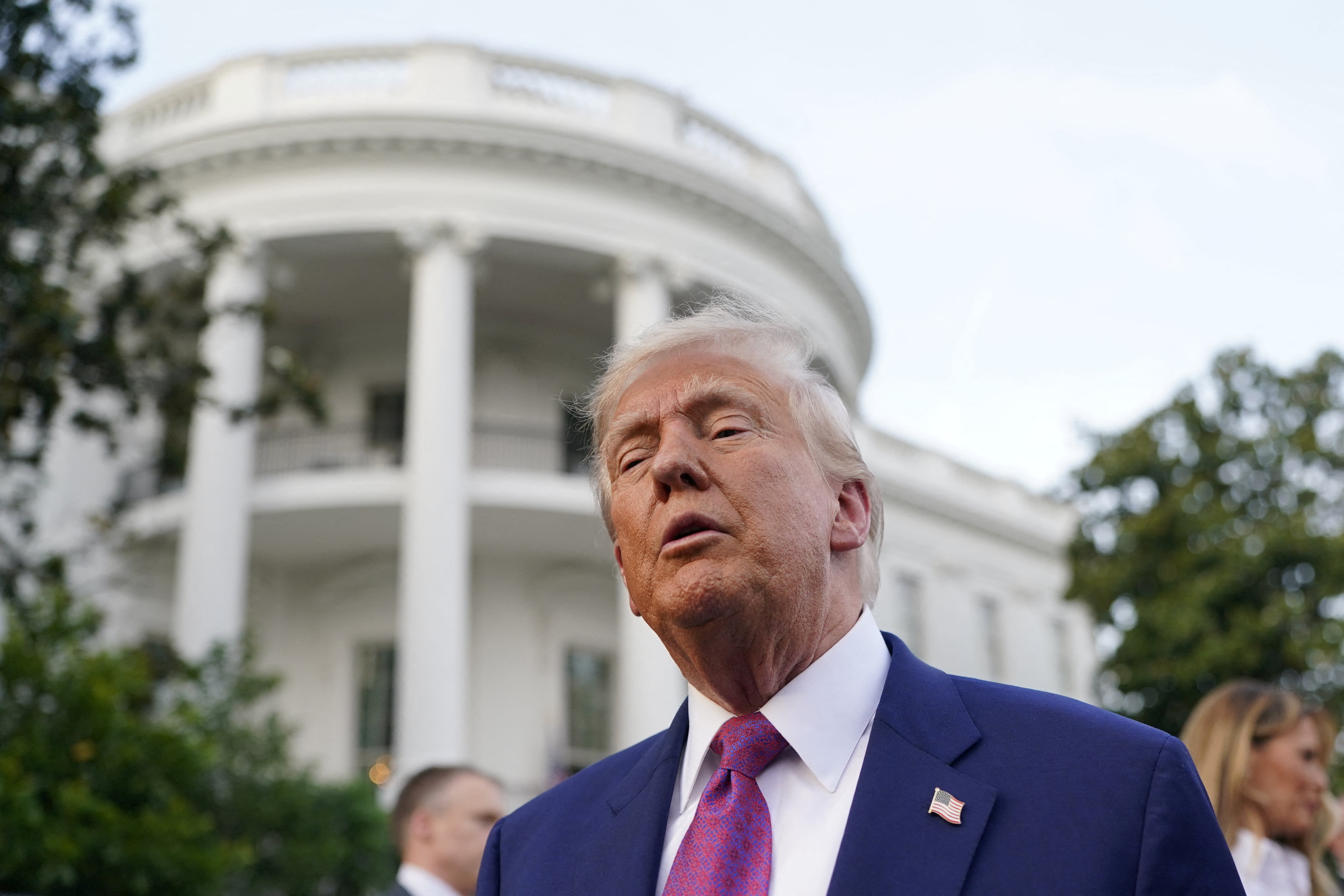 Washington advierte a Irán contra represalias dirigidas a objetivos de EE UU tras el ataque israelí