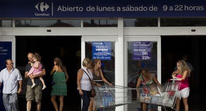 Centro de Carrefour en Málaga que ha ampliado su apertura en una hora diaria más