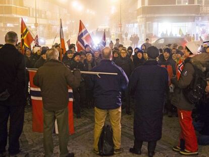 Manifestaci&oacute;n ayer en Oslo de simpatizantes del movimiento islam&oacute;fobo Pegida. 