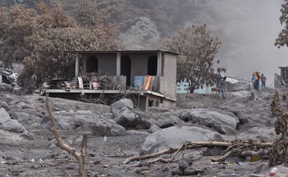 Una de las comunidades de Escuintla, en Guatemala, tras erupción del Volcán de Fuego. 