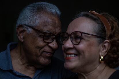 Raúl e sua esposa, Elvira, moram em São Paulo agora: "Me sinto um paulistano de coração".