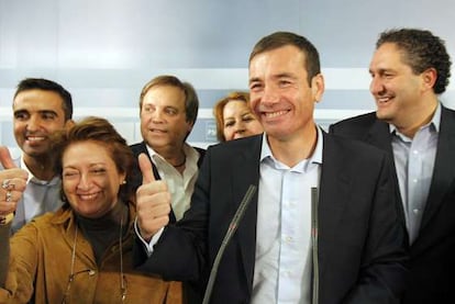 Tomás Gómez comparece ante los medios tras ganar las primarias de Madrid.