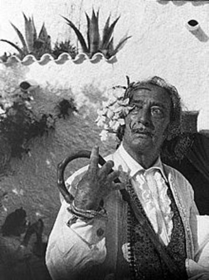 Salvador Dalí, fotografiado por Marc Lacroix.