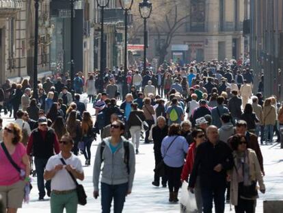 Avenida Portal de l'Àngel en Barcelona, la calle comercial más cara de España.