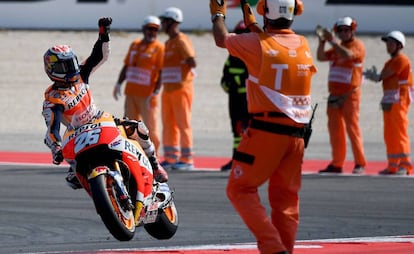 Dani Pedrosa celebra su victoria en San Marino.