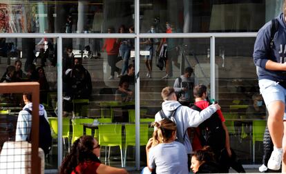 Estudiantes de la Universidad Autónoma de Barcelona.