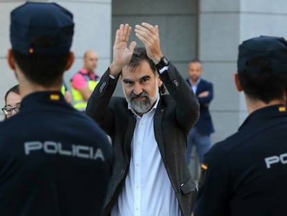 Jordi Cuixart arriba a l&#039;Audi&egrave;ncia per declarar el 6 d&#039;octube.