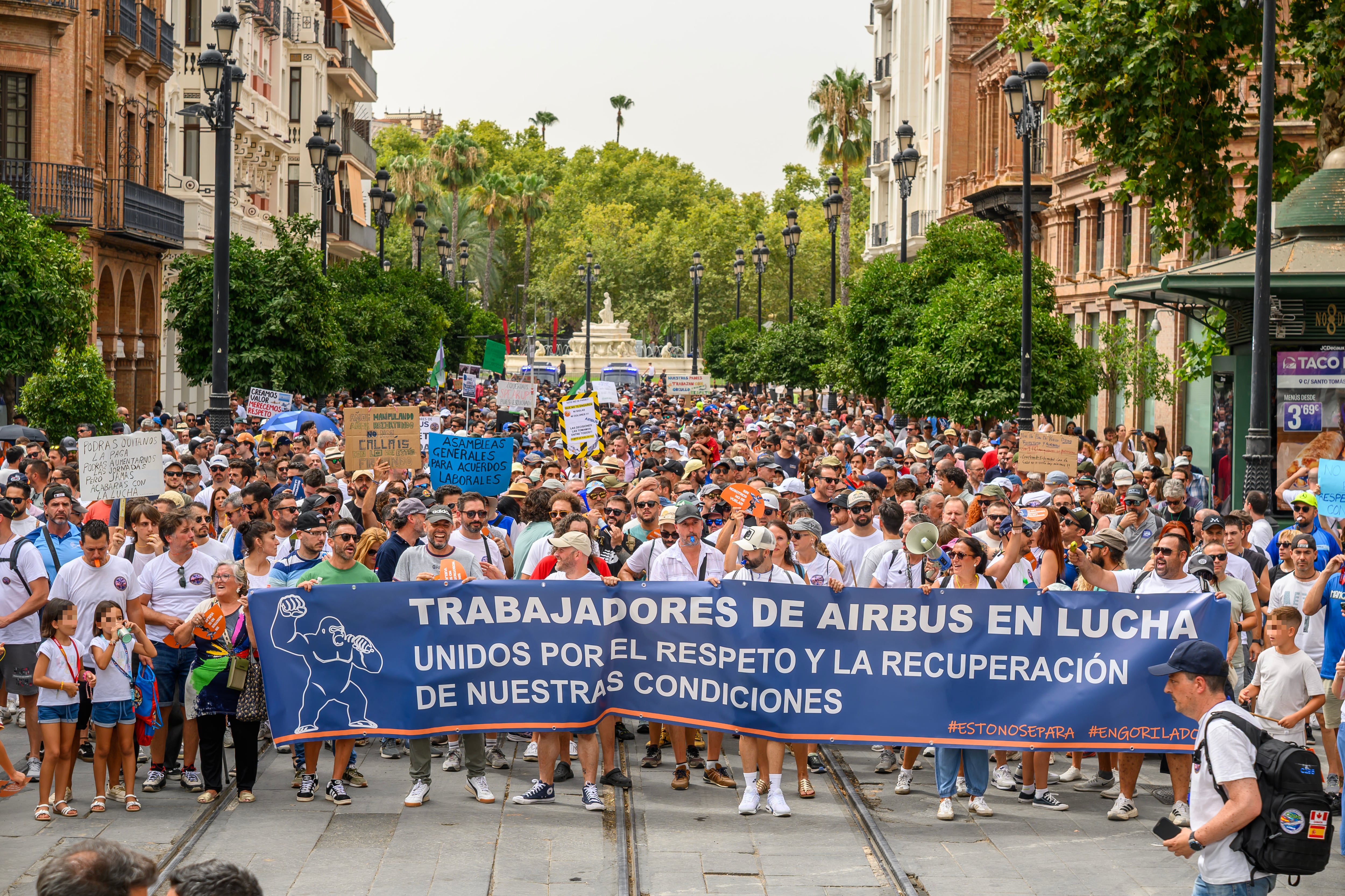 Los trabajadores de Airbus votan en contra del acuerdo con la empresa de revisión salarial y teletrabajo
