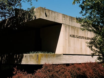 Vista exterior de la Fundación Calouste Gulbenkian.