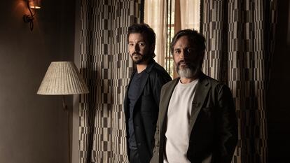 Los actores mexicanos Diego Luna y Gael García Bernal en Ciudad de México, el 8 de octubre del 2024.