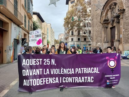 Manifestación de la Coordinadora Transfeminista de Mallorca, este sábado en Palma.
