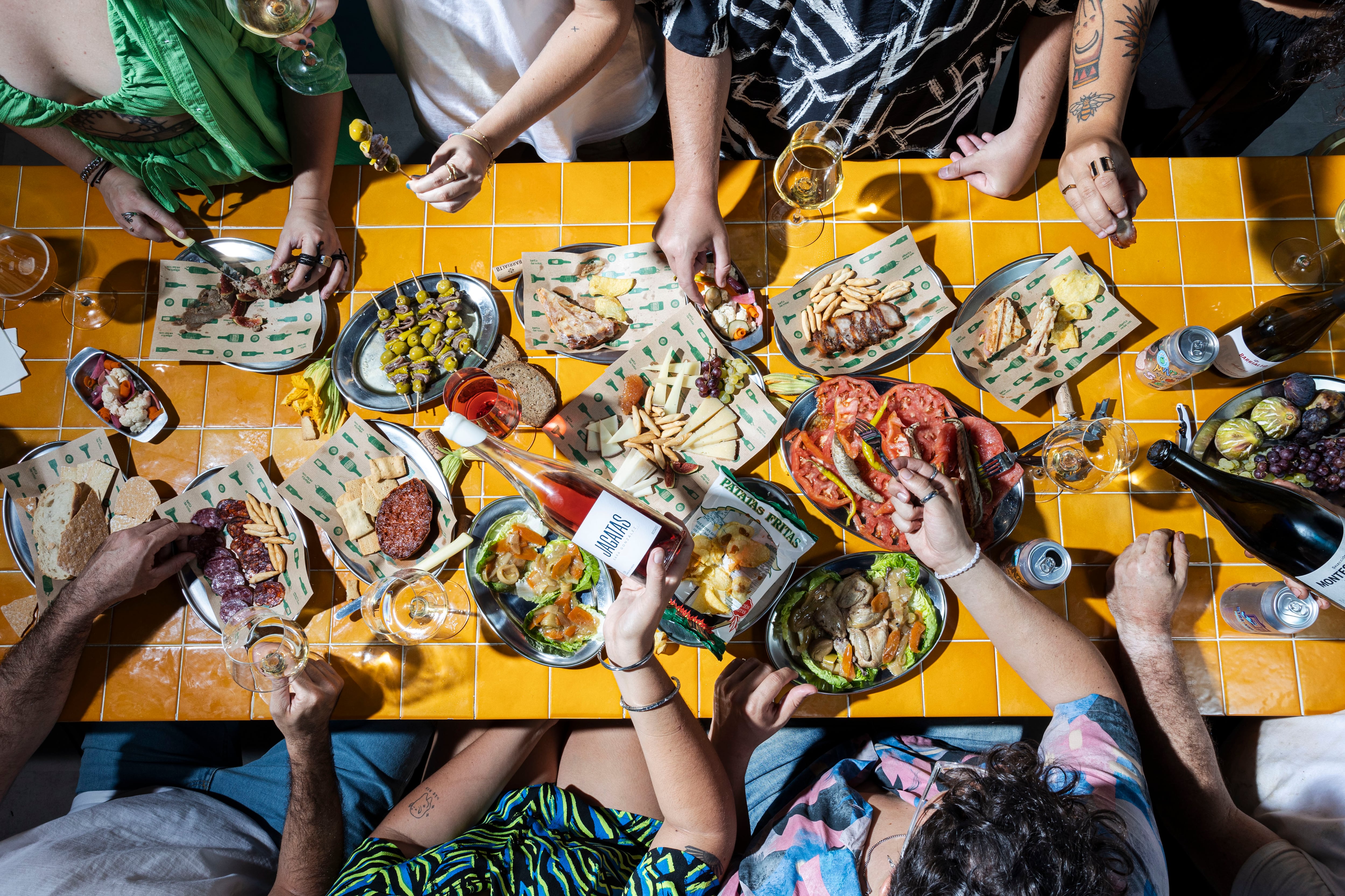 Beber rico y comer bien en Albariza en las Venas