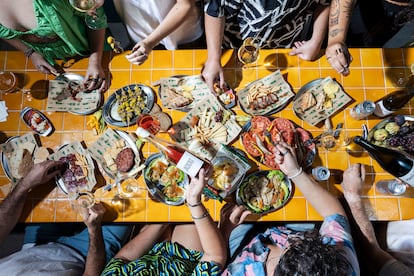 Beber rico y comer bien en Albariza en las Venas