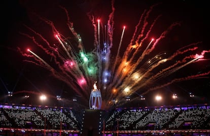 Fogos de artifício na cerimônia de abertura dos Jogos Paralímpicos de Pyeongchang 2018, no dia 9 de março