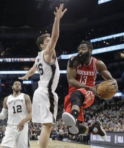 Pau Gasol y Harden.