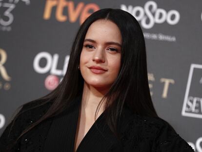 Rosalía, en la alfombra roja de los premios Goya 2019.