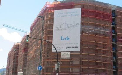 Viviendas en construcción en Bilbao, el pasado abril