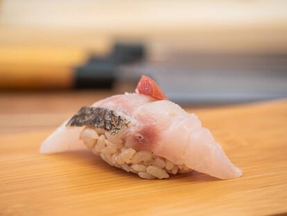 Nigiri de lubina.