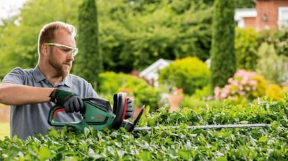cortasetos bosch con motor de 480 vatios