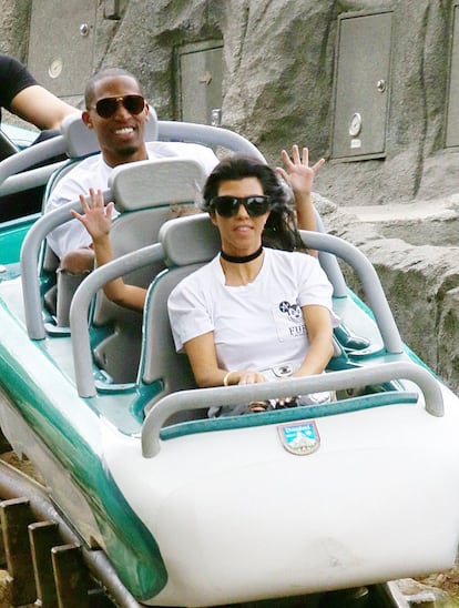 Kourtney Kardashian, una de las hermanas del televisivo clan, en un parque de atracciones de California, el pasado mayo.