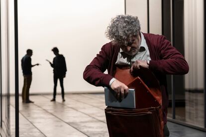 Producción italiana de 'El chico de la última fila', de Juan Mayorga, dirigida por Jacopo Gassmann para el Piccolo Teatro de Milán en 2019.