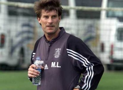 Laudrup, durante un entrenamiento con el Brondby hace tres años en Marbella.