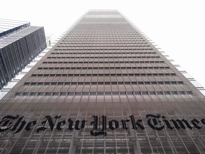 Una columna de Kevin Roose, periodista de tecnología del New York Times, ha sido el primer artículo vendido por el periódico en NFT.