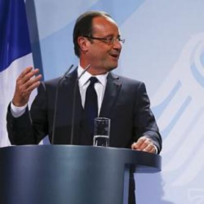 François Hollande y Angela Merkel, en Berlín.