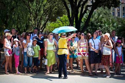 Tourists Flock To Barcelona As Spain Inches Towards A Full-Scale Bailout