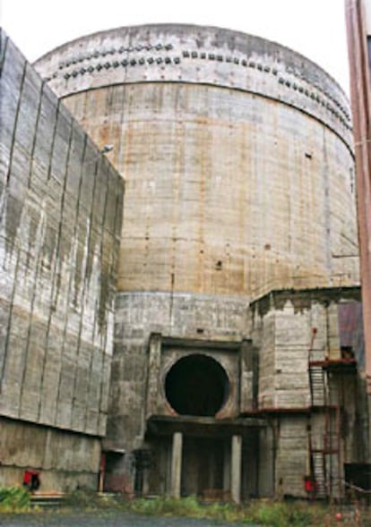 Fotografía <i>Reactor</i> (2003-2004), de Marisa González, de la exposición <i>Nuclear LMNZ / Mecanismos de control.</i>