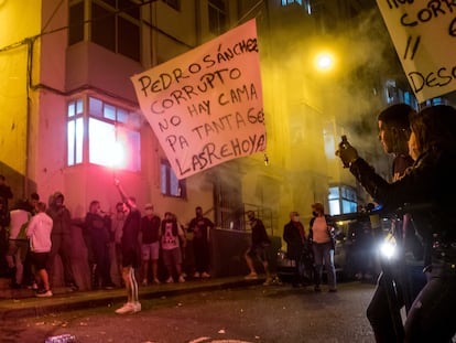 Protest against irregular immigration in Gran Canaria.