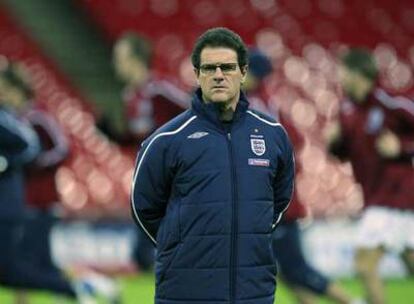 Capello, en el entrenamiento de Inglaterra del lunes.