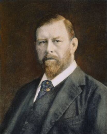 El escritor irlandés Bram Stoker.