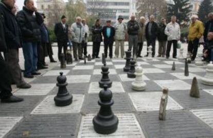 (12.11.05) Partida de ajedrez en Sarajevo.