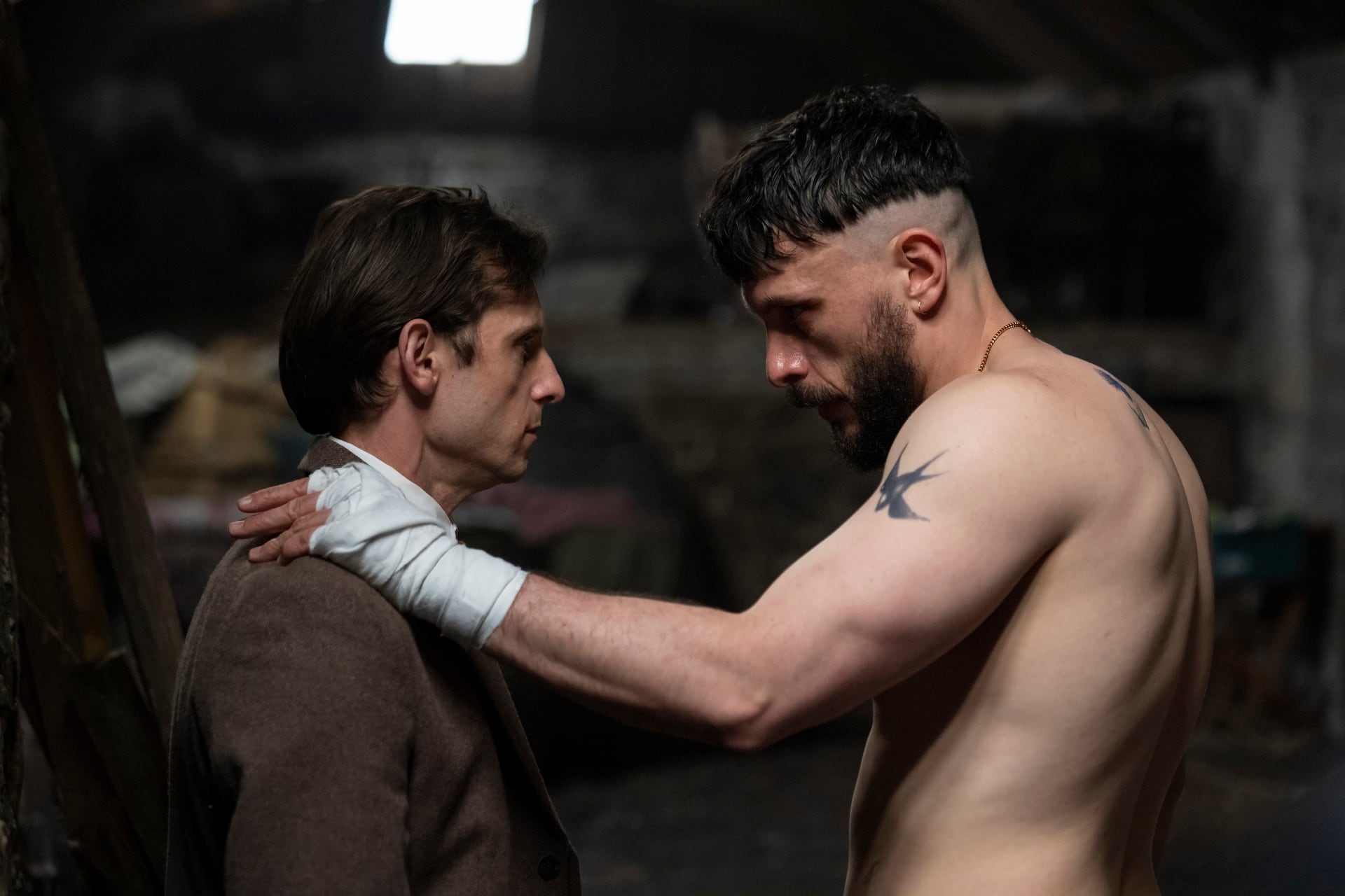 Jamie Bell y Richard Gadd, en la serie 'Half Man'.