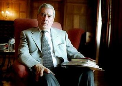 Mario Vargas Llosa, ayer, en la Universidad Internacional Menéndez Pelayo en Santander.