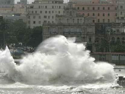 El huracán ha causado importantes inundaciones en La Habana.