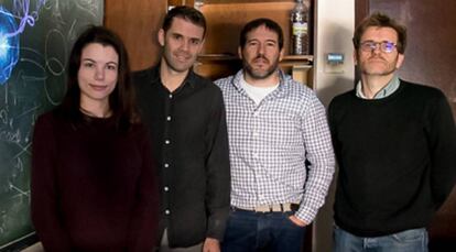  Desde la izquierda, Laura Rego, Carlos Hernández, julio San Román y Luis Plaja, de la Universidad de Salamanca.