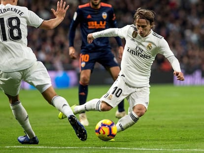 Modric, durante el partido ante el Valencia.