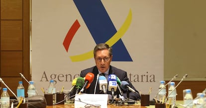 El director de la Agencia Tributaria, Santiago Menéndez, durante su comparecencia.
